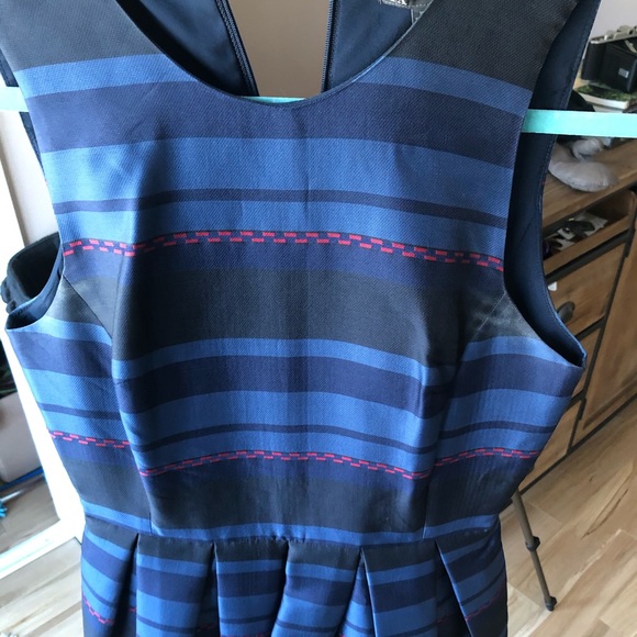 💙HOST PICK💙NWOT shiny holiday dress with stripes - Picture 3 of 5